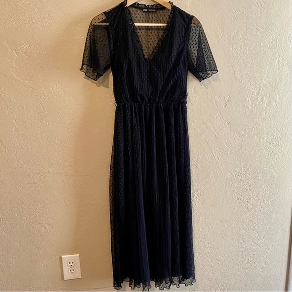Zara Women’s Black Polka Dot Lace Sheer Dress Size XS - Picture 1 of 9